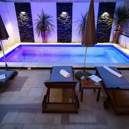 Rustica Appartement *